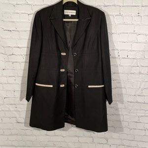 W 12 black Linen blend top coat with cream trim